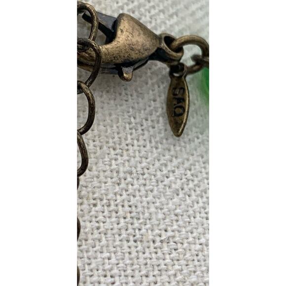 Vintage Avon SAQ Necklace Green Brown Beads Brass Medallion Pendant Boho - Picture 5 of 5